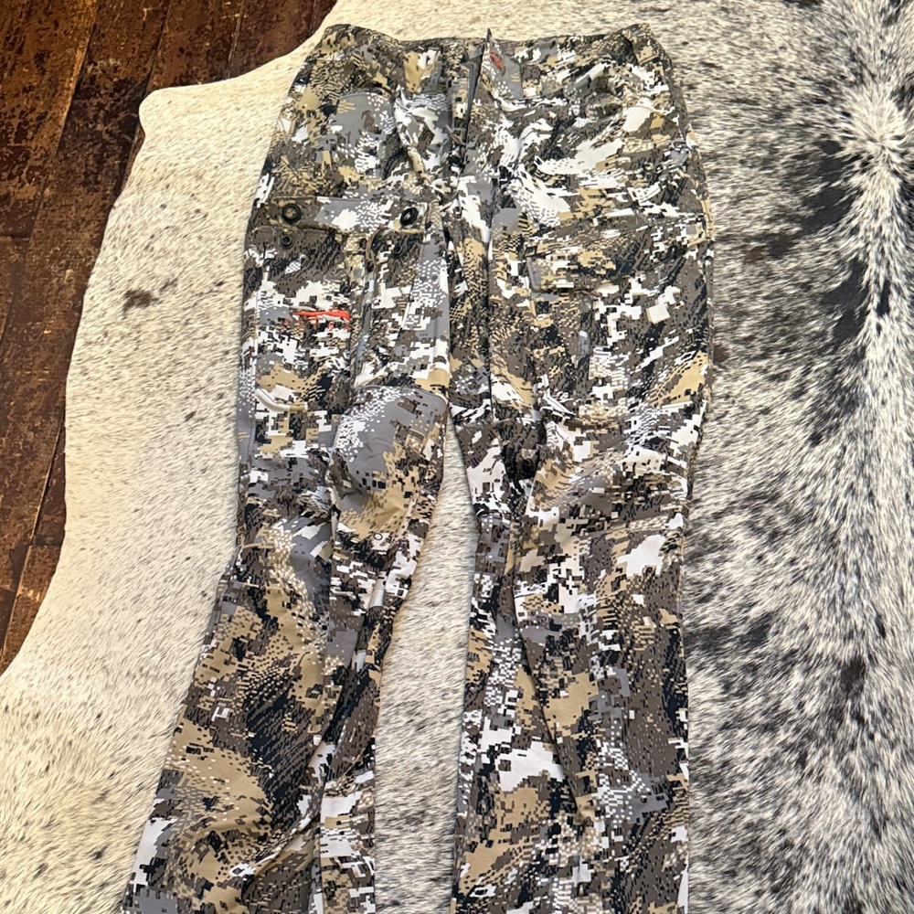Sitka Camo women’s 28